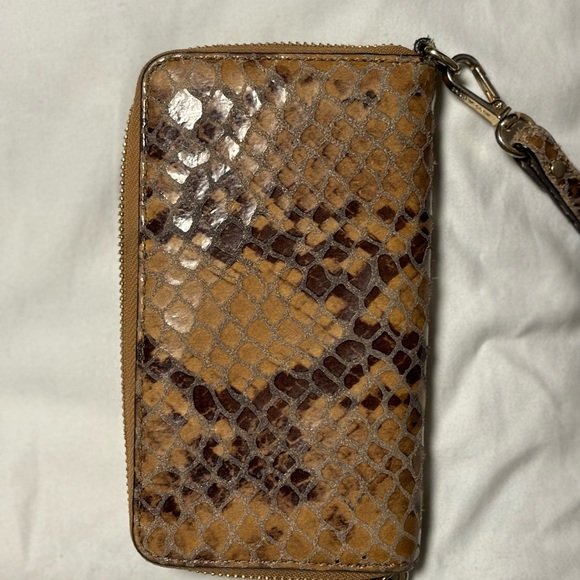 Michael Kors wallet - Picture 4 of 4